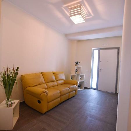 Hotel Vintage Rossano Stazione Esterno foto