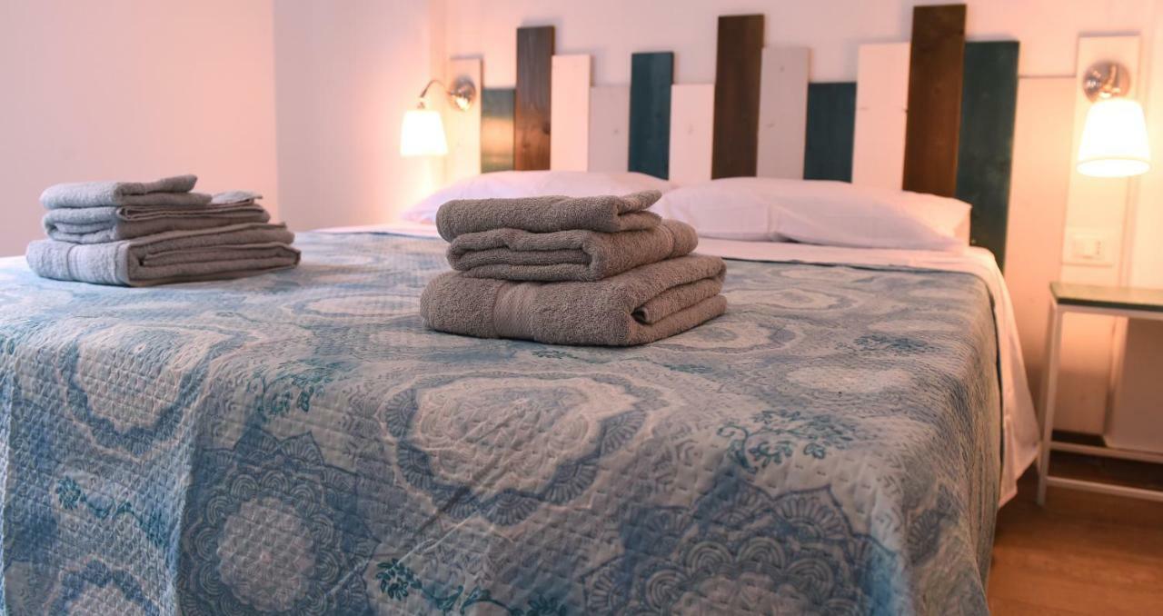 Hotel Vintage Rossano Stazione Esterno foto